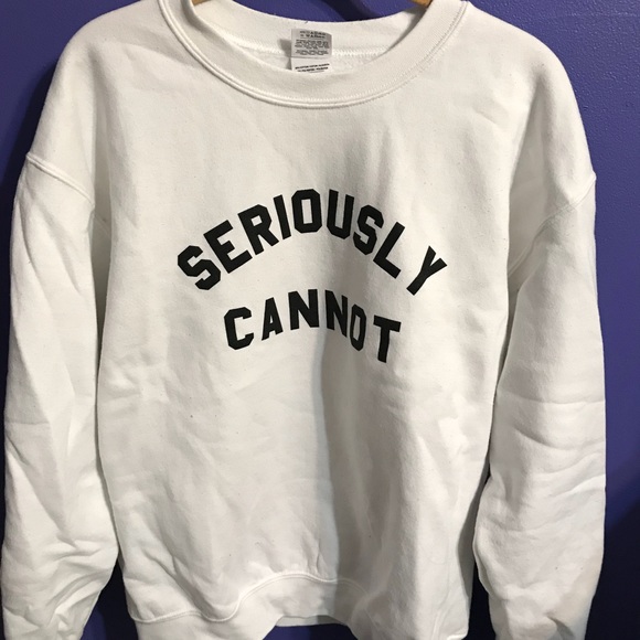 Tops - Graphic Crewneck